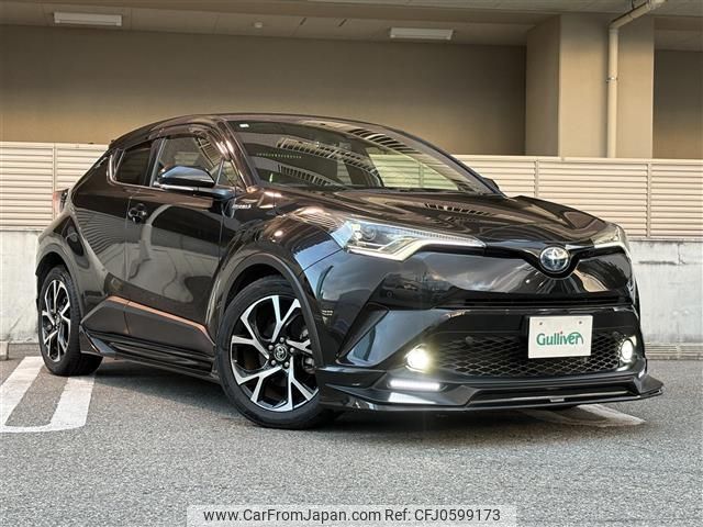 toyota c-hr 2017 -TOYOTA--C-HR DAA-ZYX10--ZYX10-2070702---TOYOTA--C-HR DAA-ZYX10--ZYX10-2070702- image 1