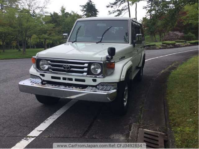 2001 Toyota Land Cruiser 70 KG-HZJ76K - Car Price $14,631