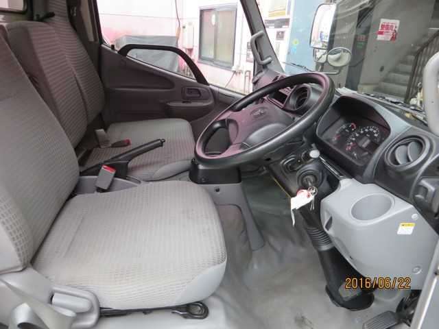 toyota toyoace 2012 2222435-KRM10287-10324-410R image 2