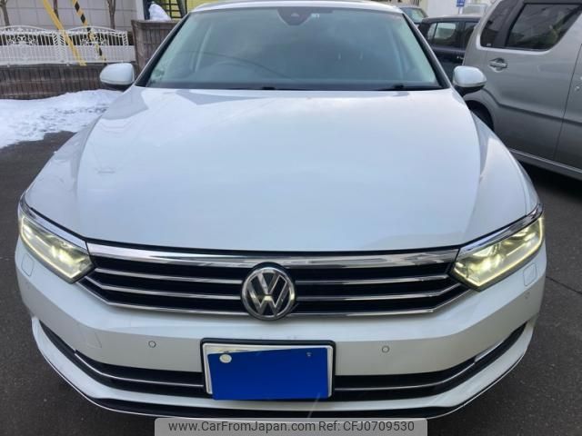 volkswagen passat 2018 -VOLKSWAGEN--VW Passat DBA-3CCZE--WVWZZZ3CZJE063241---VOLKSWAGEN--VW Passat DBA-3CCZE--WVWZZZ3CZJE063241- image 2