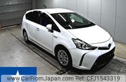 toyota prius-α 2019 CFJ1543319