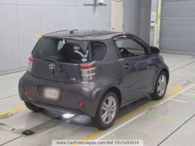 toyota iq 2011 CFJ1632616 image 2