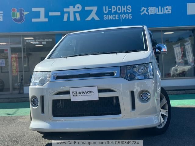 mitsubishi delica-d5 2017 GOO_JP_700070854230241020002 image 1