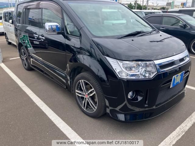 mitsubishi delica-d5 2011 CFJ1810017 image 1