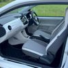 volkswagen up 2017 GOO_JP_700070874630250723001 image 21