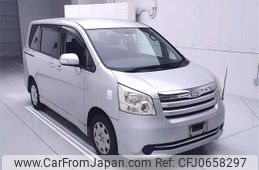 toyota noah 2009 -TOYOTA--Noah ZRR70G-0261218---TOYOTA--Noah ZRR70G-0261218-