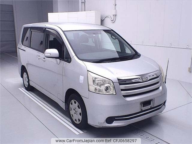 toyota noah 2009 -TOYOTA--Noah ZRR70G-0261218---TOYOTA--Noah ZRR70G-0261218- image 1