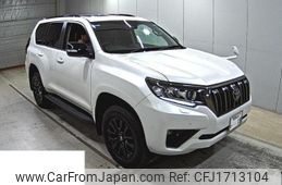 toyota land-cruiser-prado 2022 CFJ1713104
