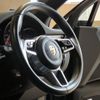 porsche macan 2017 quick_quick_J1H2_WP1ZZZ95ZJLB70628 image 9