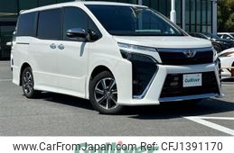 toyota voxy 2020 -TOYOTA--Voxy 3BA-ZRR80W--ZRR80-0648213---TOYOTA--Voxy 3BA-ZRR80W--ZRR80-0648213-
