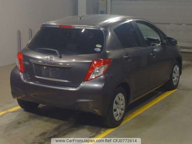 toyota vitz 2014 -TOYOTA--Vitz DBA-KSP130--KSP130-2107123---TOYOTA--Vitz DBA-KSP130--KSP130-2107123- image 2