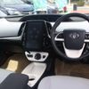 toyota prius-phv 2017 quick_quick_DLA-ZVW52_ZVW52-3014119 image 3