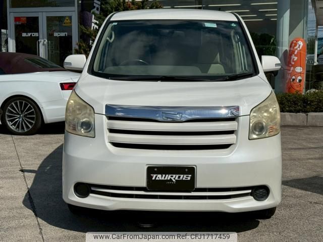 toyota noah 2009 CFJ1717459 image 2