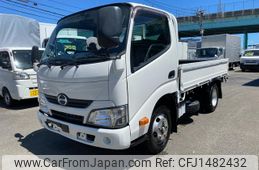hino dutro 2018 CFJ1482432