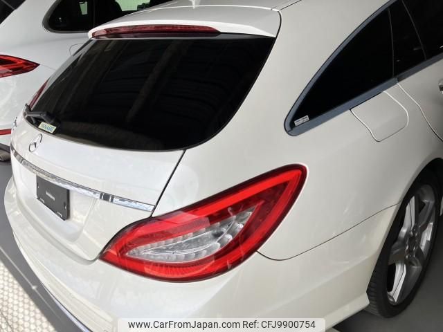 mercedes-benz cls-class 2013 quick_quick_RBA-218959_WDD2189592A086772 image 2