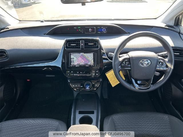 toyota prius 2019 quick_quick_ZVW55_ZVW55-6008799 image 2