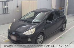 toyota aqua 2013 -TOYOTA--AQUA DAA-NHP10--NHP10-2274650---TOYOTA--AQUA DAA-NHP10--NHP10-2274650-