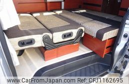 toyota regiusace-van 2019 GOO_JP_700050416230250517002