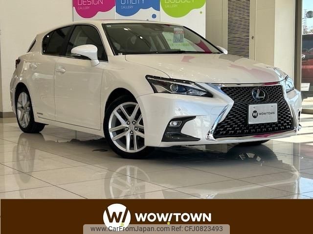 lexus ct 2017 -LEXUS--Lexus CT DAA-ZWA10--ZWA10-2310645---LEXUS--Lexus CT DAA-ZWA10--ZWA10-2310645- image 1