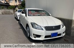 toyota crown 2010 CFJ1736305