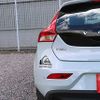 volvo v40 2013 K00083 image 18