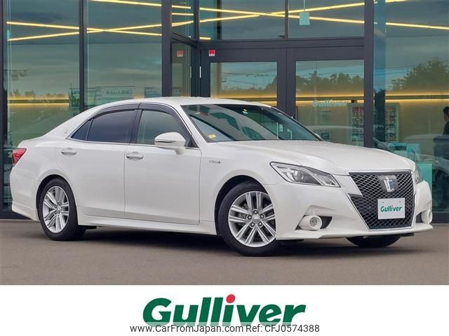 toyota crown 2015 -TOYOTA--Crown DAA-AWS210--AWS210-6095656---TOYOTA--Crown DAA-AWS210--AWS210-6095656- image 1