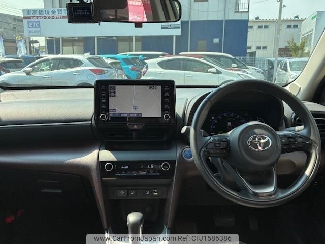 toyota yaris-cross 2021 CFJ1586386 image 2