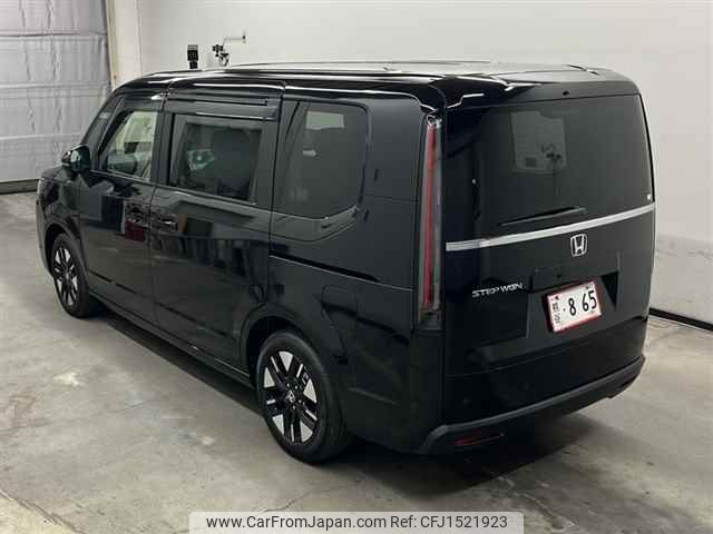 honda stepwagon 2025 CFJ1521923 image 2