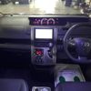 toyota voxy 2013 -TOYOTA--Voxy DBA-ZRR70W--ZRR70-0549898---TOYOTA--Voxy DBA-ZRR70W--ZRR70-0549898- image 3