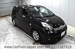 toyota isis 2013 -TOYOTA 【尾張小牧 302さ5854】--Isis ZGM10W-0049307---TOYOTA 【尾張小牧 302さ5854】--Isis ZGM10W-0049307-