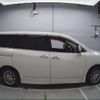 nissan elgrand 2011 quick_quick_DBA-TE52_012111 image 10