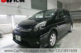 toyota isis 2014 CFJ1891699