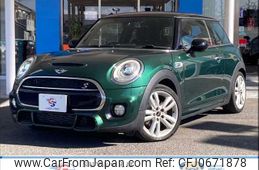 mini mini-others 2015 -BMW--BMW Mini DBA-XM20--WMWXM720X02A74166---BMW--BMW Mini DBA-XM20--WMWXM720X02A74166-