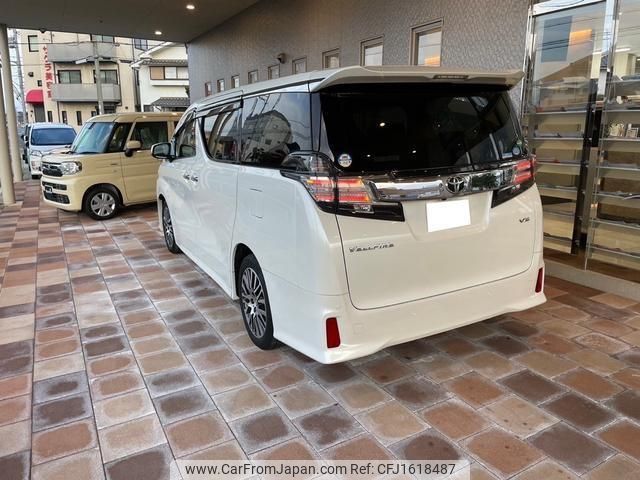 toyota vellfire 2016 CFJ1618487 image 2