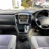 toyota alphard 2004 504928-927369 image 1