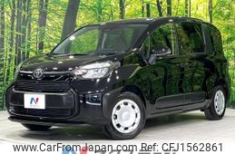 toyota sienta 2024 CFJ1562861