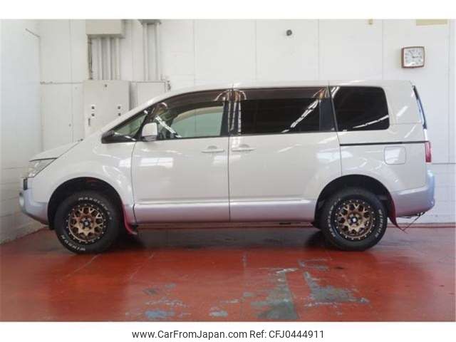 mitsubishi delica-d5 2010 -MITSUBISHI 【熊谷 335】--Delica D5 DBA-CV5W--CV5W-0503657---MITSUBISHI 【熊谷 335】--Delica D5 DBA-CV5W--CV5W-0503657- image 2