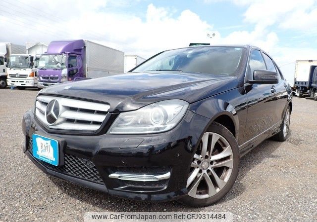 mercedes-benz c-class 2013 REALMOTOR_N2023080075F-12 image 1