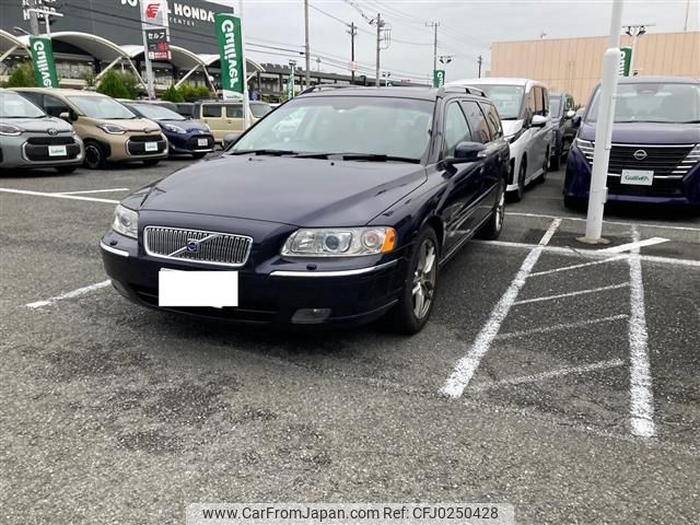 volvo v70 2007 -VOLVO--Volvo V70 CBA-SB5244W--YV1SW614982683526---VOLVO--Volvo V70 CBA-SB5244W--YV1SW614982683526- image 1