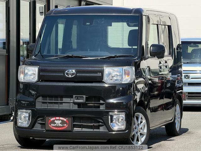 toyota pixis-mega 2016 CFJ1853122 image 1