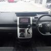 toyota noah 2010 CFJ1739976 image 10