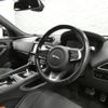 jaguar f-pace 2017 quick_quick_DC3VA_SADCA2AV0HA069541 image 7