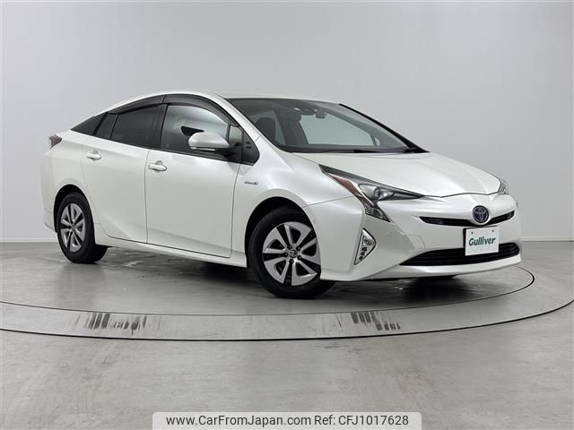 toyota prius 2016 -TOYOTA--Prius DAA-ZVW51--ZVW51-8015518---TOYOTA--Prius DAA-ZVW51--ZVW51-8015518- image 1