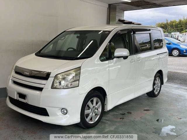 toyota noah 2009 -TOYOTA--Noah ZRR70W--0250404---TOYOTA--Noah ZRR70W--0250404- image 1