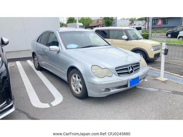 mercedes-benz c-class 2003 -MERCEDES-BENZ--Benz C Class GH-203042--WDC2030422R113560---MERCEDES-BENZ--Benz C Class GH-203042--WDC2030422R113560- image 2