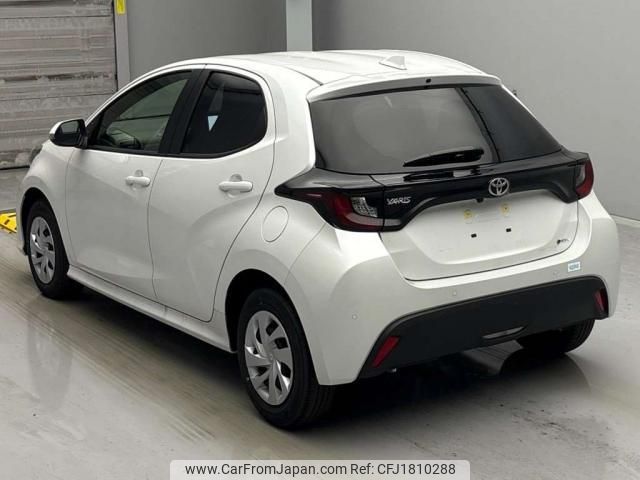 toyota yaris 2024 CFJ1810288 image 2