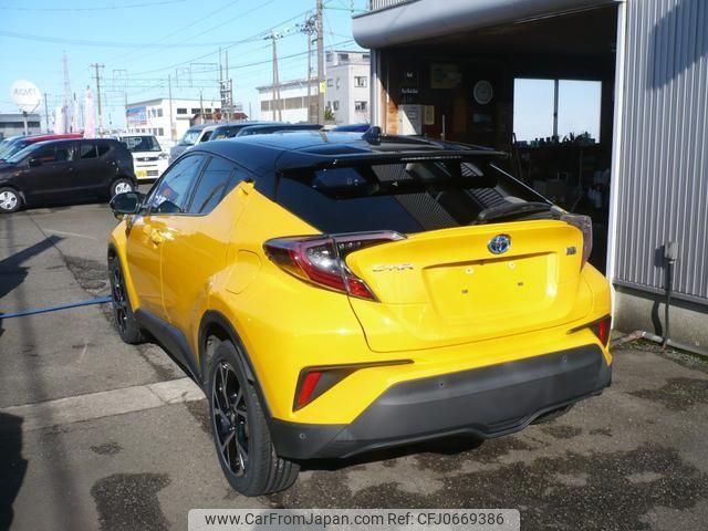 toyota c-hr 2017 -TOYOTA--C-HR ZYX10--2092546---TOYOTA--C-HR ZYX10--2092546- image 2