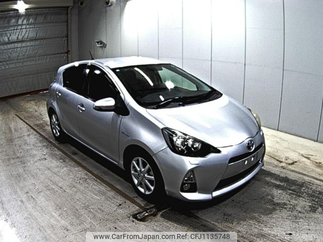 toyota aqua 2013 -TOYOTA--AQUA NHP10-6194208---TOYOTA--AQUA NHP10-6194208- image 1