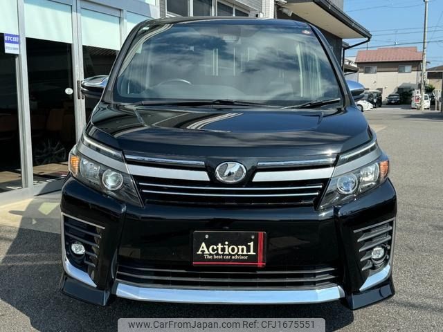 toyota voxy 2016 CFJ1675551 image 2