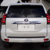 toyota land-cruiser-prado 2020 25522413 image 4